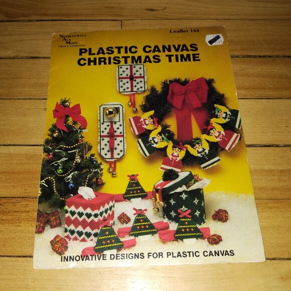 Plastic Canvas Christmas Time Leaflet #144 (Leisure Arts, 1990) - Picture 1 of 2